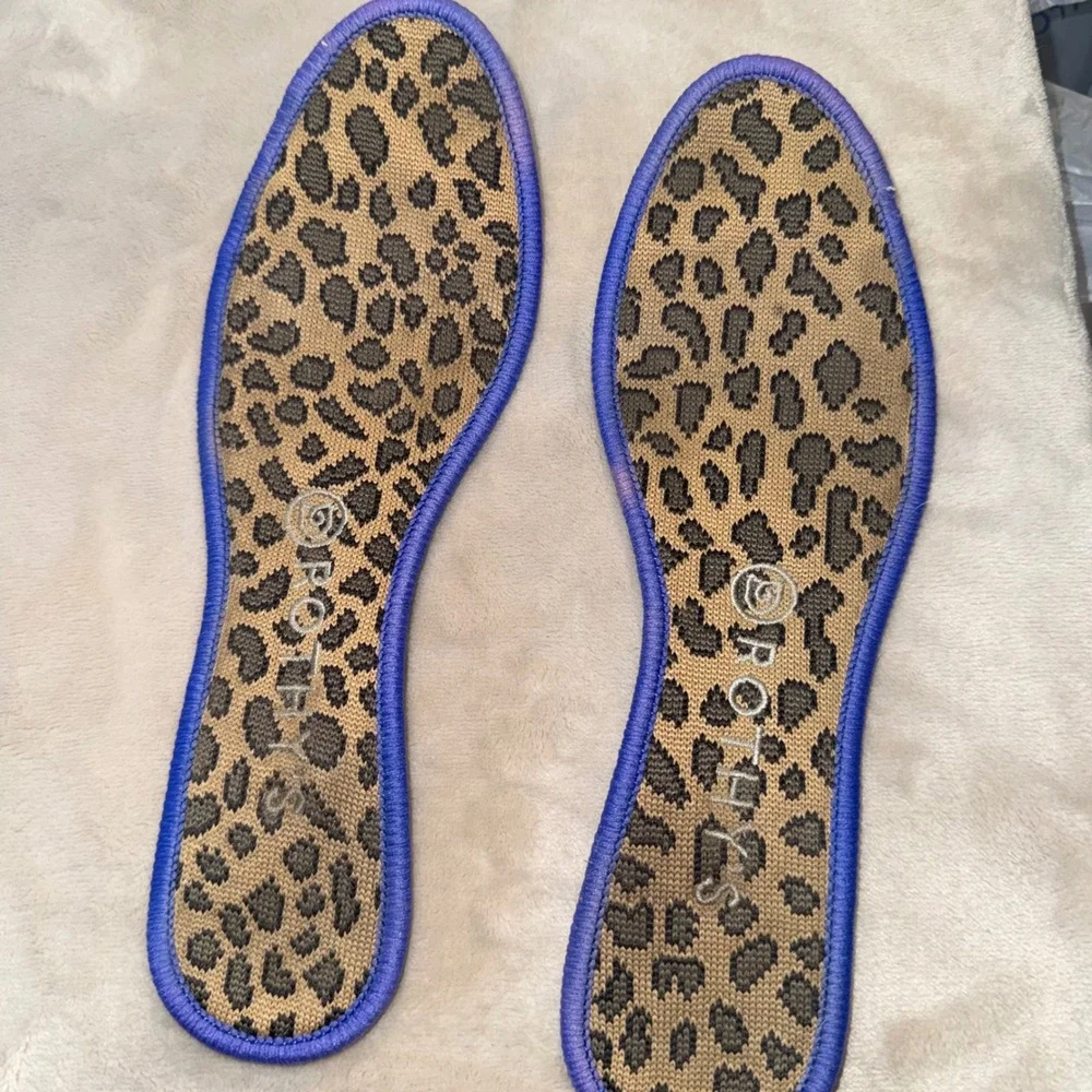 Rothys The Flat Round Toe Ballet Flats Spotted Leopard Print 9W Retired